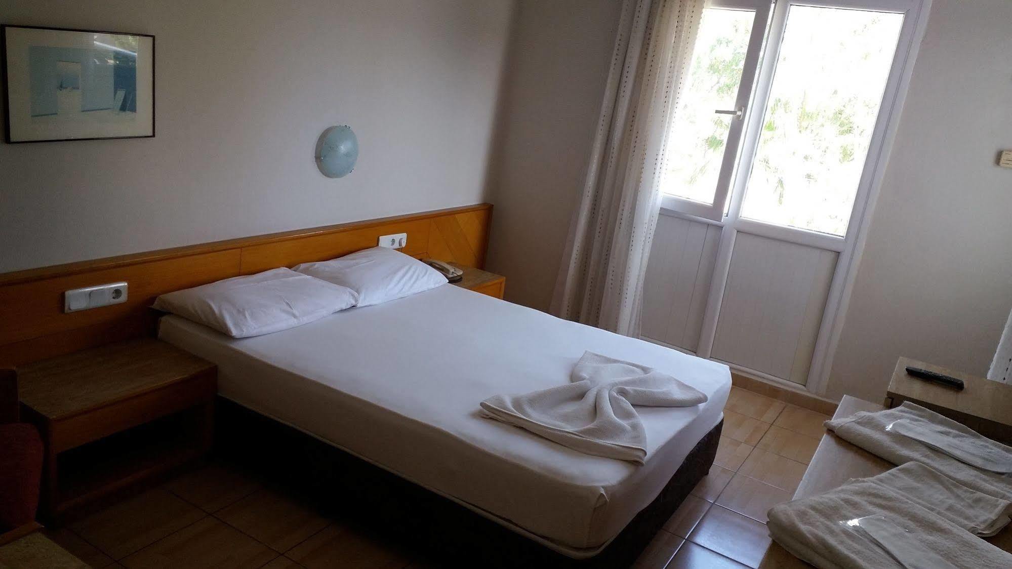 Isinda Hotel อันตัลยา ภายนอก รูปภาพ