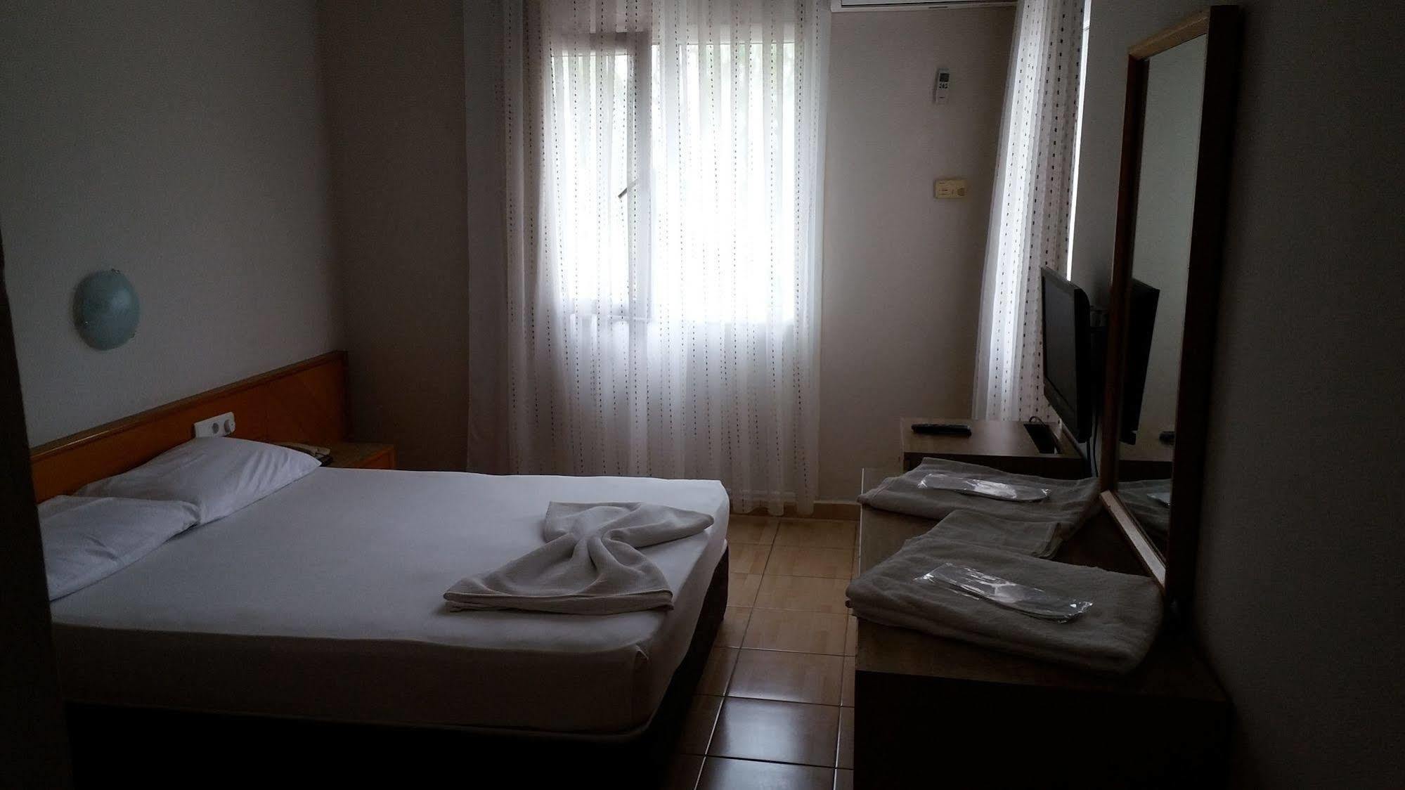 Isinda Hotel อันตัลยา ภายนอก รูปภาพ