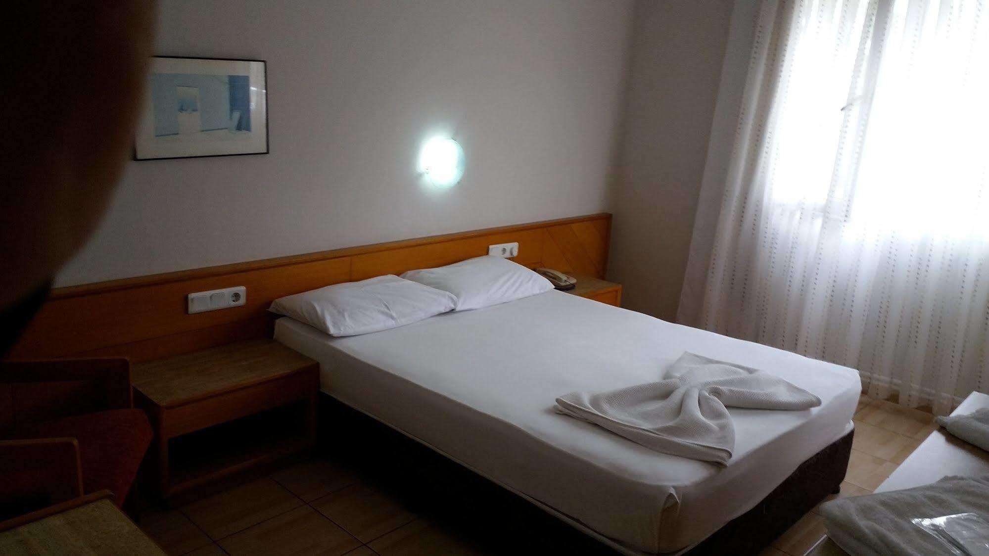 Isinda Hotel อันตัลยา ภายนอก รูปภาพ
