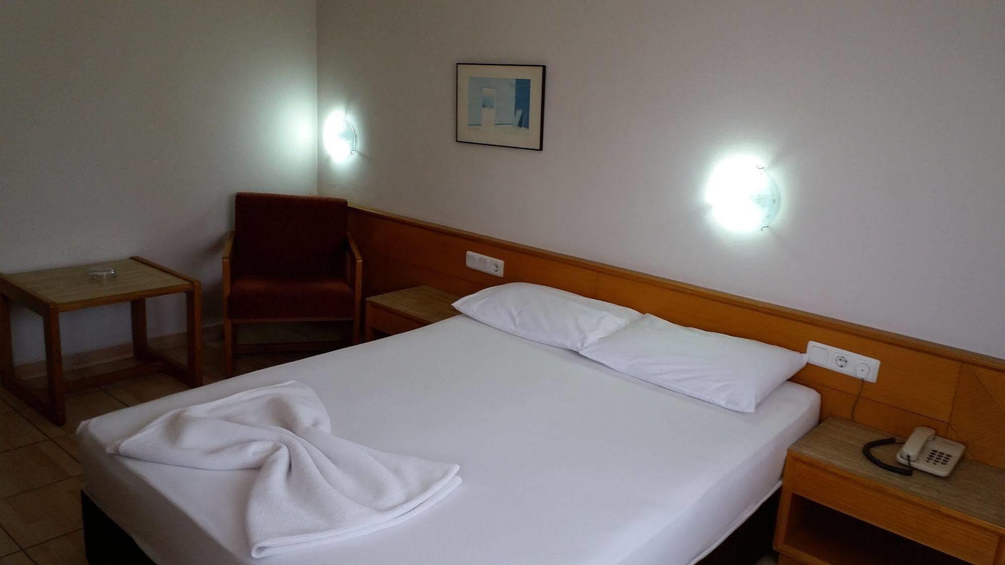 Isinda Hotel อันตัลยา ภายนอก รูปภาพ
